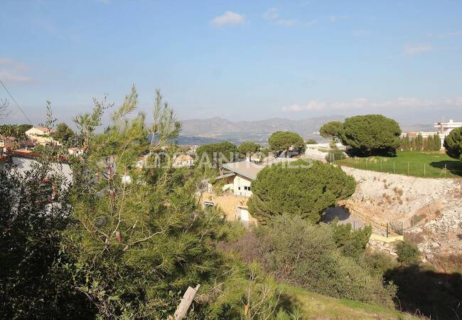Málaga Alhaurin De La Torre'de Satılık İmarlı Arsa 2
