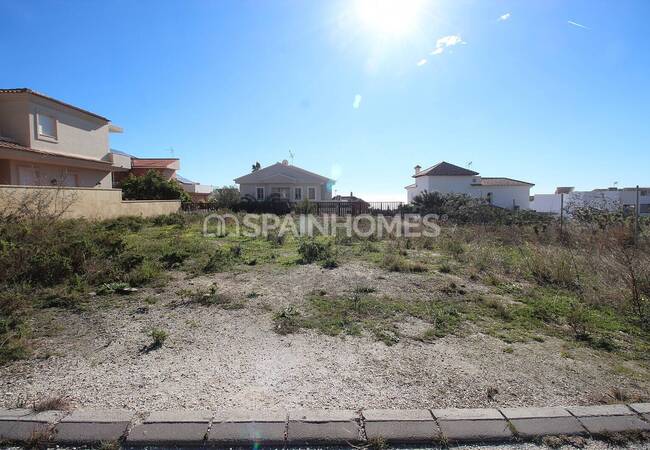 Benalmádena'da Villa İnşasına Uygun Deniz Manzaralı Arsa 7