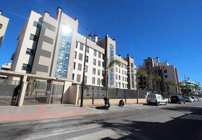 Appartement Moderne Vue Mer Près De La Plage À Torremolinos 1