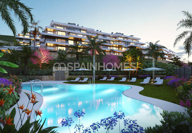 Mijas'ta Geniş Teraslı Deniz Manzaralı Daireler 7