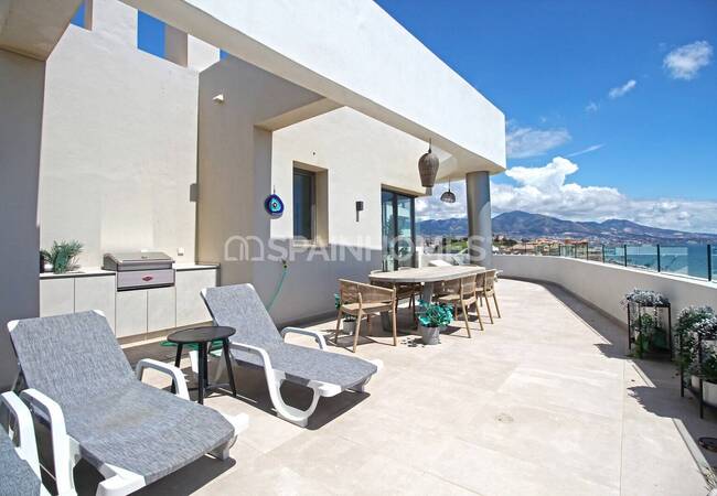 Mijas’ta Sahil Kenarı Ayrıcalıklı Konumda Eşyalı Daire 11