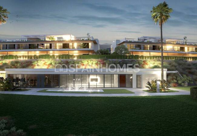 Marbella’da Golf Sahasına Yakın Sıfır Lüks Daireler 12