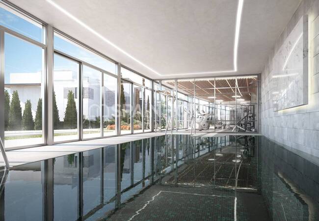 Marbella’da Golf Sahasına Yakın Sıfır Lüks Daireler 14