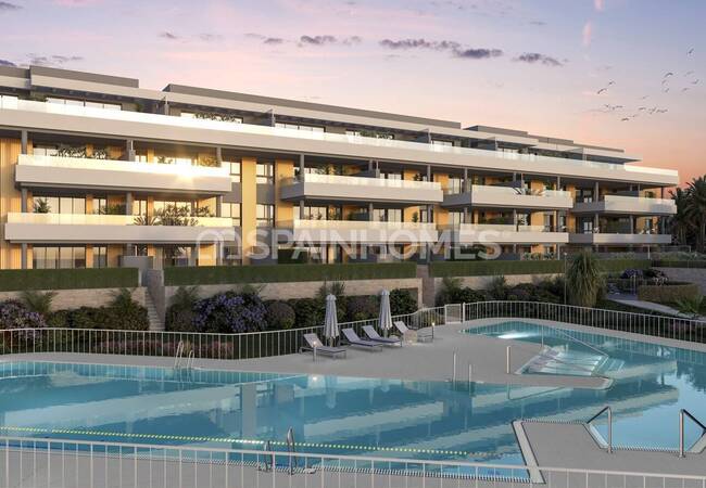 Sea View Apartments in Advantageous Location in Torremolinos 1