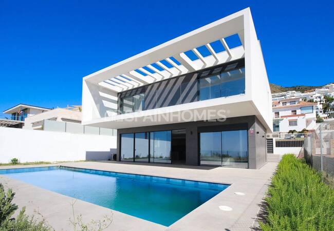 Ruime Villa Met Panoramisch Uitzicht Op Zee In Benalmadena 2