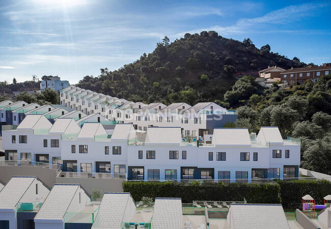 New Townhouses and Semi-detached Houses in Malaga
