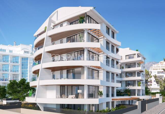 Fastigheter Med Havsnära Läge I Benalmadena 3