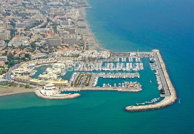 Fastigheter Med Havsnära Läge I Benalmadena 8