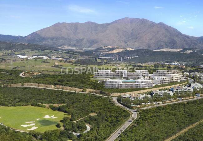 Casares'te Göz Kamaştırıcı Manzaralı Özel Tasarım Daireler 9