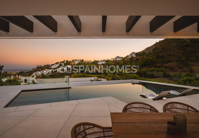 Villa De Golf Avec Caractéristiques Ultra Luxe À Benahavis 10