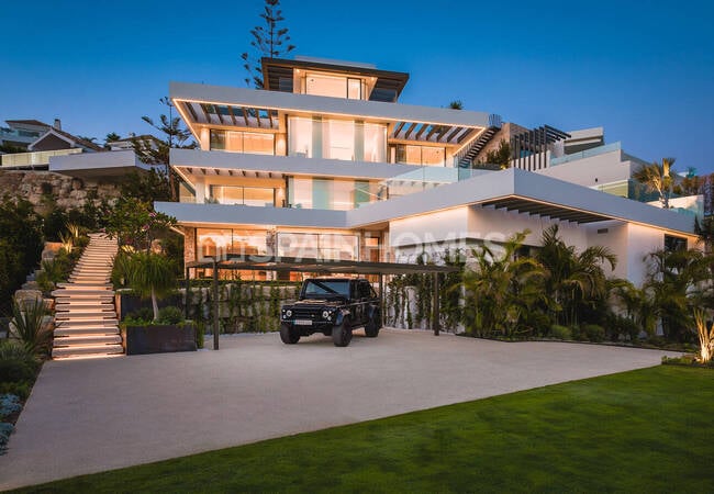 Villa De Golf Avec Caractéristiques Ultra Luxe À Benahavis 12