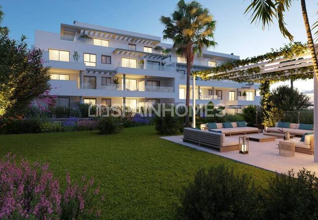 Mijas Costa'da Plaja Yakın Deniz Manzaralı Daireler 2