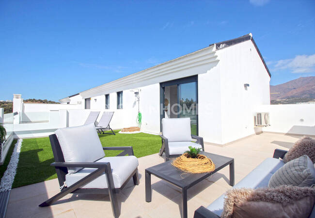 Дуплекс Пентхаус Квартира со Скандинавским Дизайном в Эстепоне 3