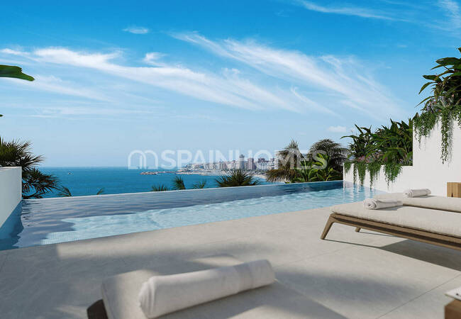 Townhouses with Spacious Interior Areas in Fuengirola 2