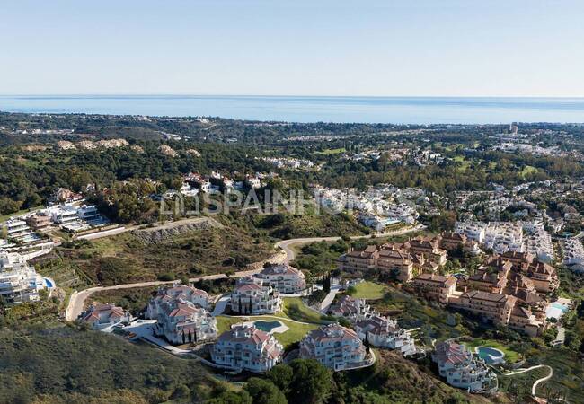 Marbella'da Deniz Manzaralı Satılık Sıfır Daireler 8
