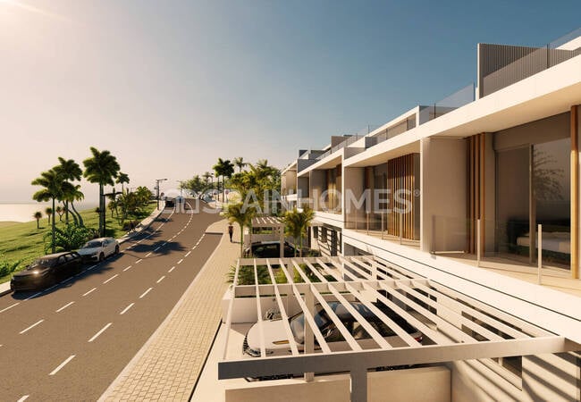 Estepona'da Kullanışlı İç Tasarımlı Yarı Müstakil Villalar 8