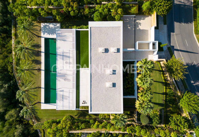 Detached Key-ready House with a Swimming Pool in Casares 11