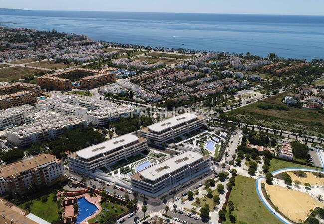 Marbella'da Havuzlu Site İçinde Enerji Dostu Daireler 7