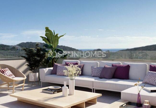 Spacious Flats in a Golfside Complex with Pool in Casares 3