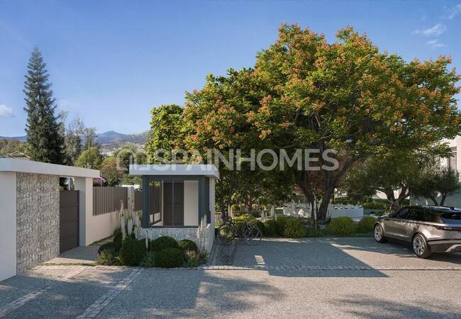 Marbella'da Deniz ve Şehir Manzaralı 5 Odalı Villalar 5