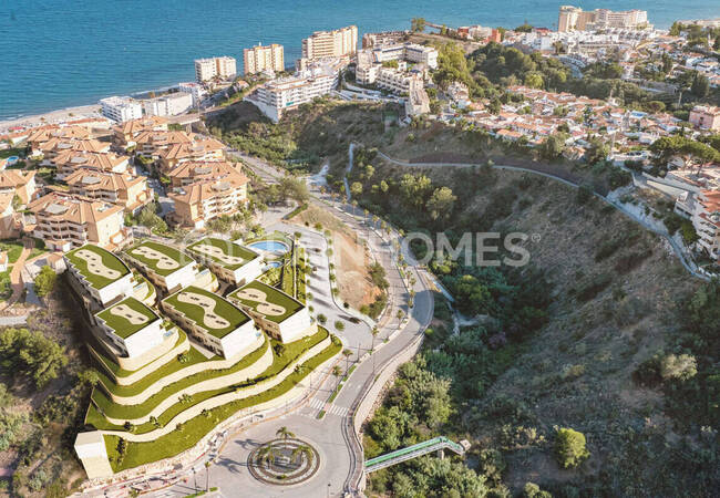 Málaga Fuengirola'da Plaja Yakın Konumda İkiz Villalar 5