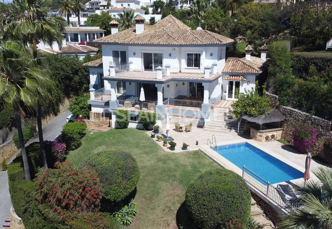 Huis Met 4 Slaapkamers En Uitzicht Op Zee In Marbella Málaga 1
