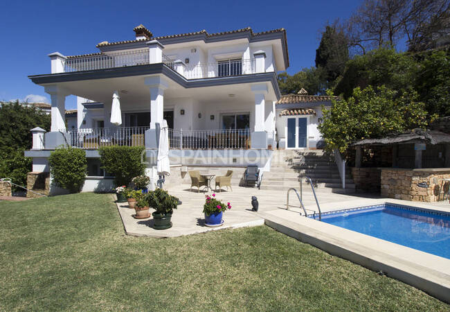 4-bedroom House with Sea View in Marbella Málaga 7