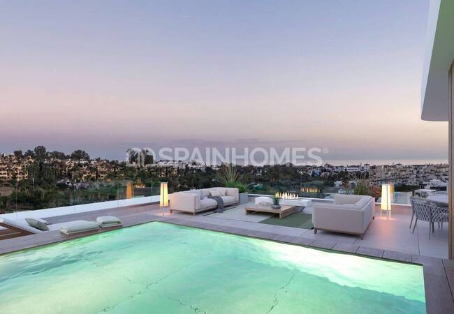 Sea-view Houses in a Boutique Complex in Estepona 3