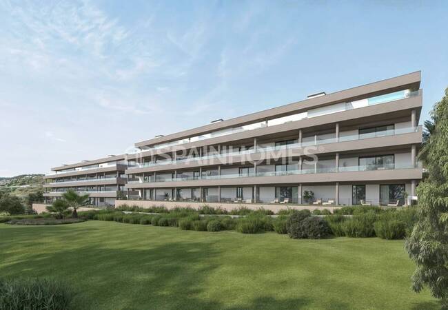 Stunning Views Golfside Apartments in Estepona's Valle Romano 4