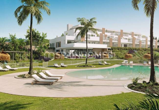 Wohnungen Am Golfplatz In Casares Malaga Mit Atemberauben