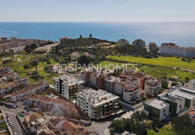Flats in a Complex with Pool in Málaga Fuengirola 1