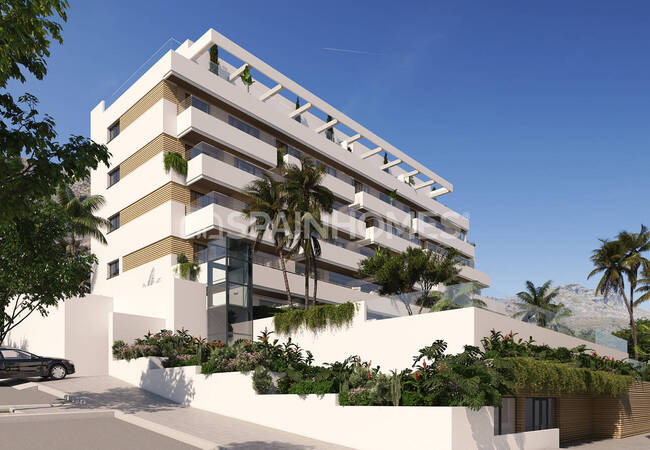 Torremolinos Malaga'da Avantajlı Konumda Deniz Manzaralı Daireler 4