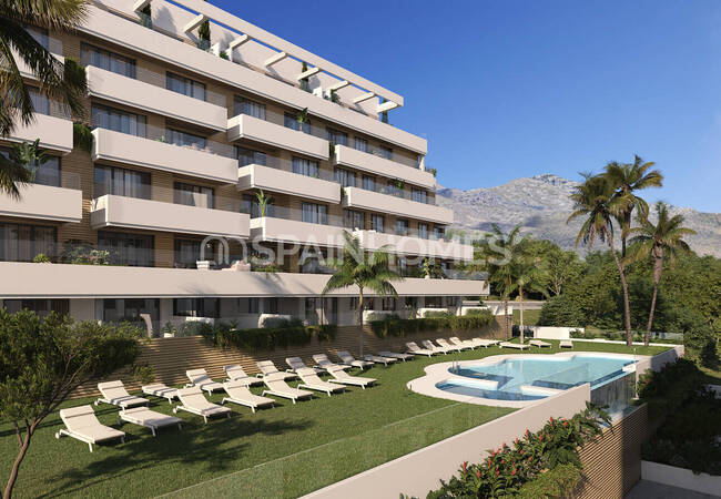 Torremolinos Malaga'da Avantajlı Konumda Deniz Manzaralı Daireler 2