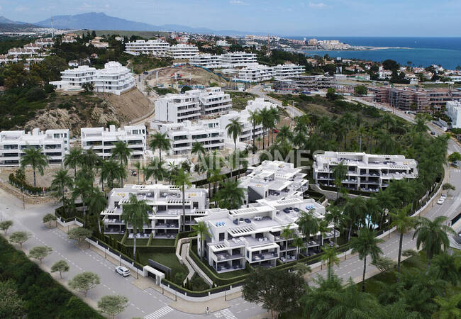 Mountain-view Flats in a Complex Near the Beach in Estepona Málaga 14