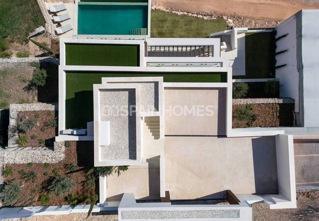 Detaches Sea-view Houses with Pools and Gardens in Málaga 5