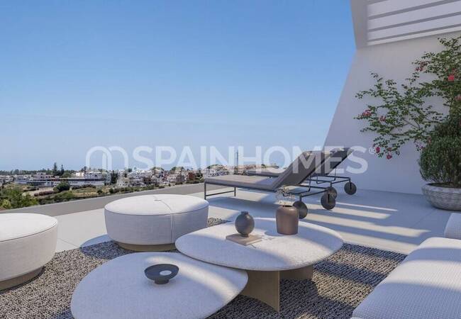 Elegant Townhouses with Private Pools in Estepona Malaga 2