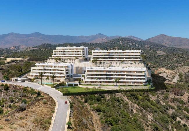 Lägenheter Med Havsutsikt Och Stora Terrasser I Estepona 4