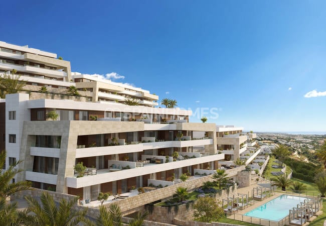 Lägenheter Med Havsutsikt Och Stora Terrasser I Estepona 1