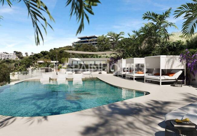 Beachside Sea-view Flats with Pool and Parking in Benalmadena 4