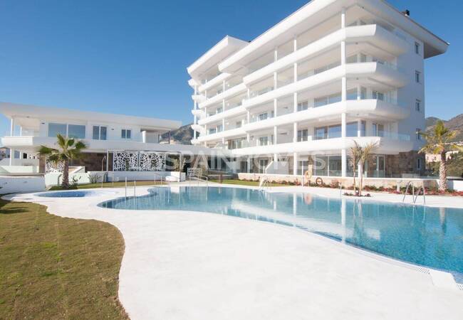 Stylish Penthouse in a Gated Complex in Fuengirola Malaga 1