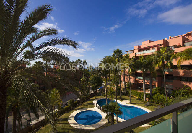Beachside Key Ready Apartment in Málaga Estepona 2