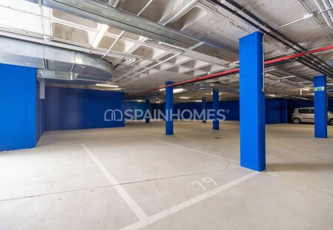 Spacious Flat with a 25 M² Terrace in Fuengirola 17