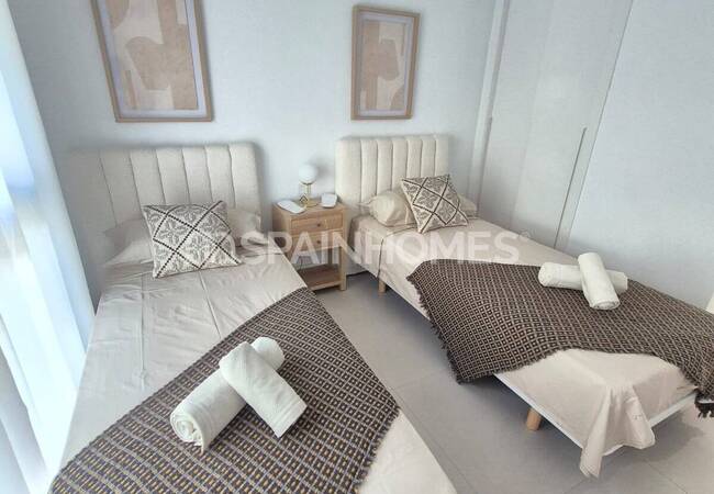 Spacious Flat with a 25 M² Terrace in Fuengirola 12