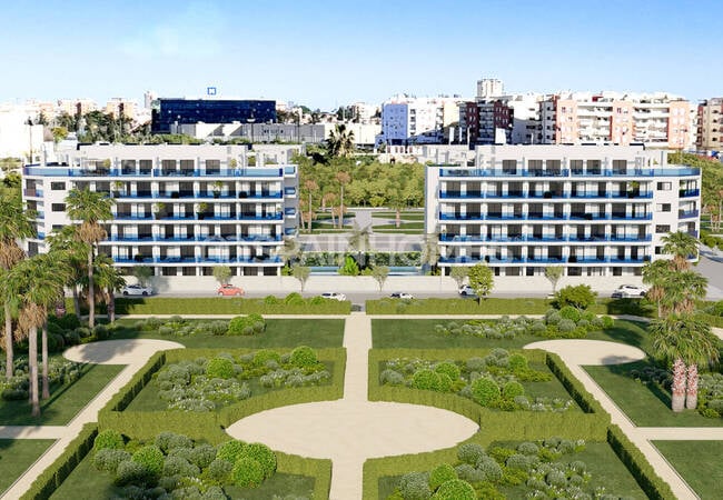 Mijas Malaga'da Olanaklara Yakın Havuzlu Modern Daireler 1