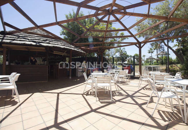 منزل مستقل حديث مكون من 6 غرف نوم مع جاكوزي في بينالمادينا 8