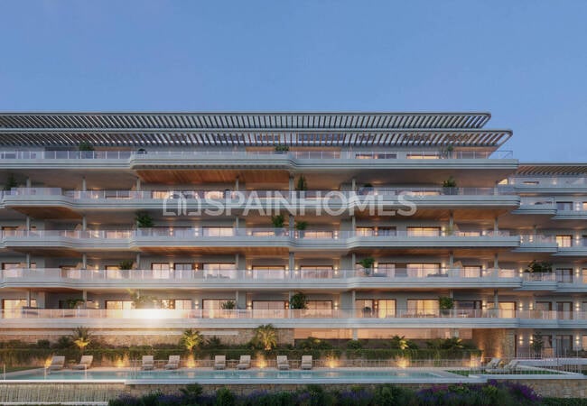 Torremolinos'ta Premium Olanaklara Sahip Deniz Manzaralı Daireler 2