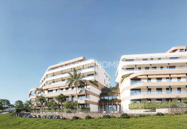 Malaga'da Estepona Golf Sahasına Yakın Yeni Daireler 4