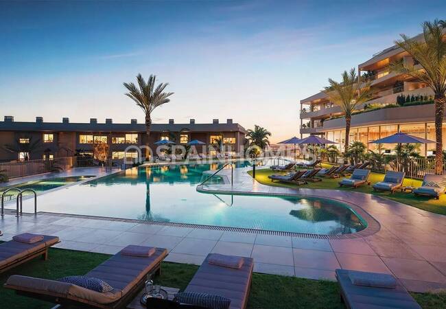 Fuengirola'da Modern Deniz Manzaralı Daireler 5