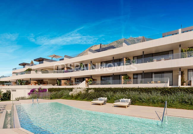 شقق في مجمع مع مسبح بالقرب من البحر في بينالمادينا 2