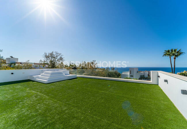 5-bedroom Villa with Pool and Jacuzzi in Benalmádena Málaga 6